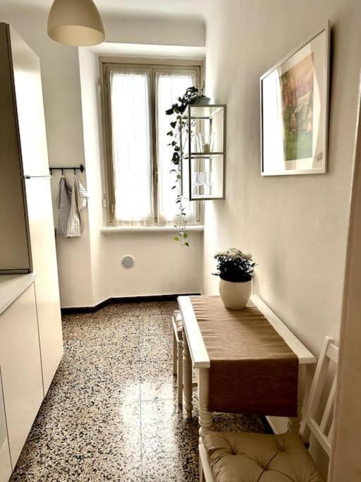 Elegante Appartamento In Centro Milan Exterior photo